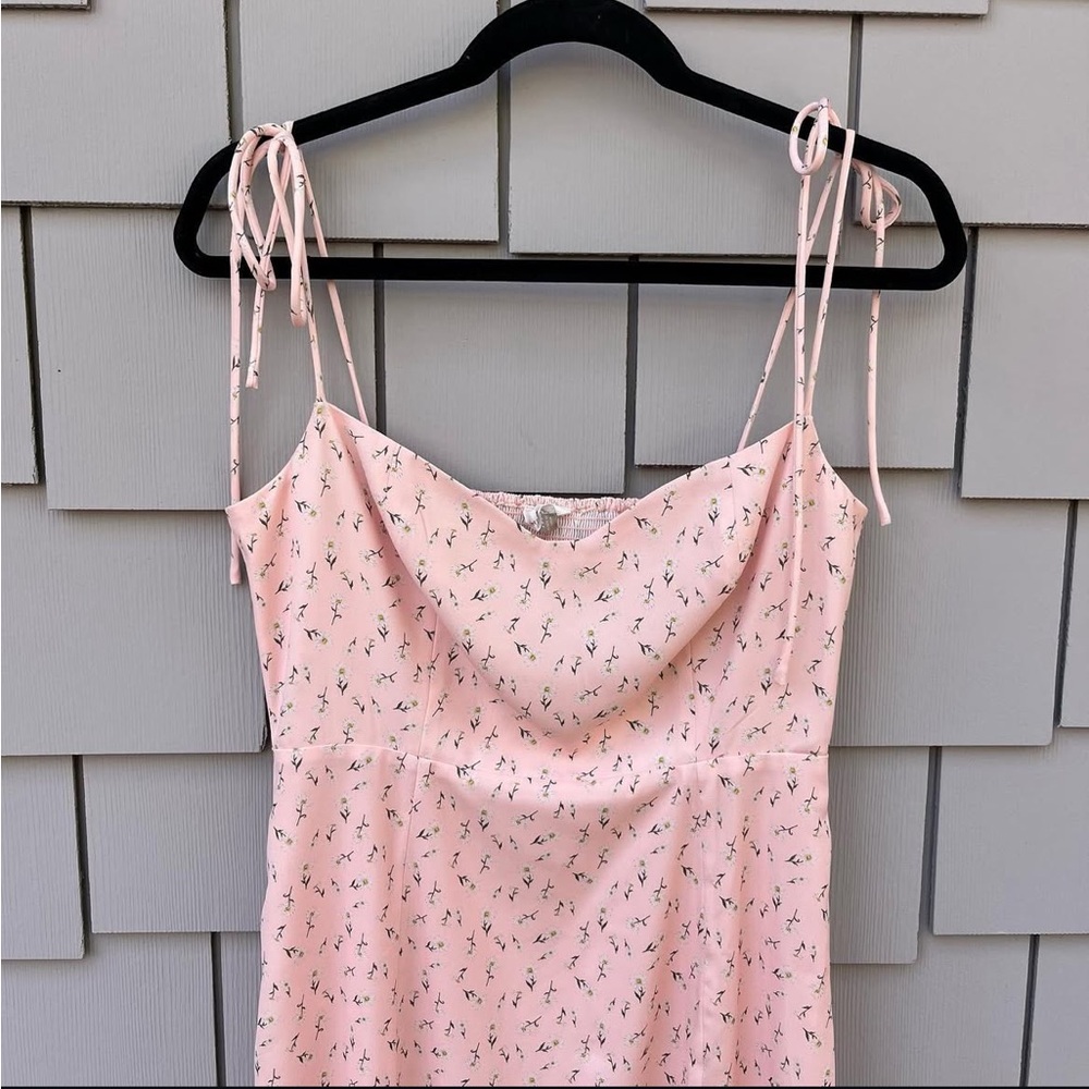 Backyard Roses Dress - Picture 2 of 8